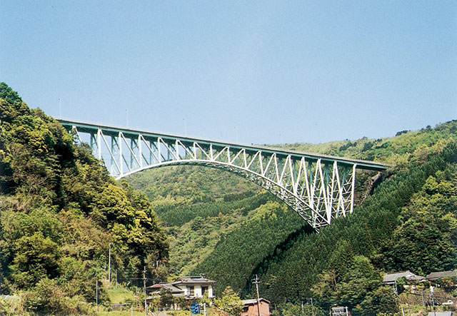 槇峰大橋